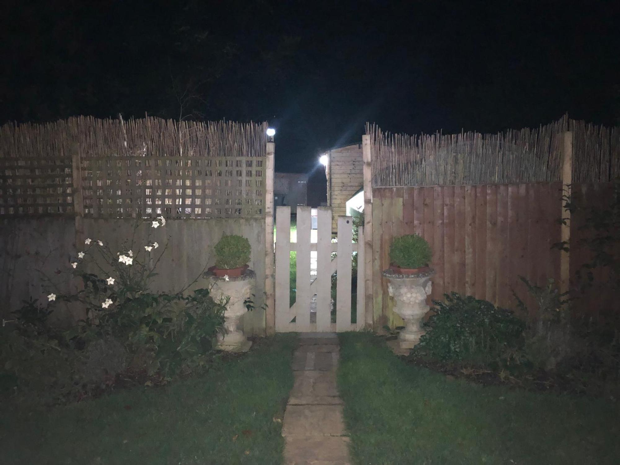 Cosy Garden Log Cabin Salisbury Dış mekan fotoğraf